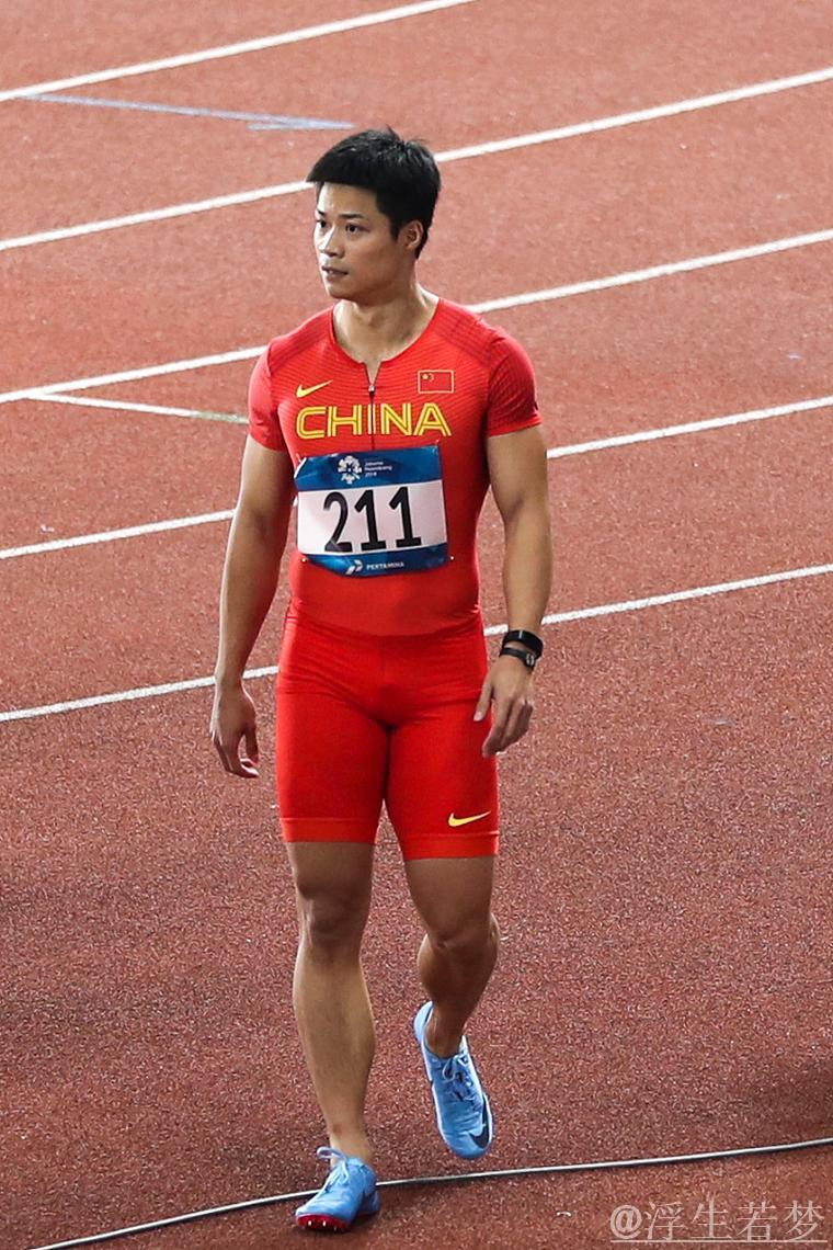 苏炳添以9秒83刷新职业生涯百米新高